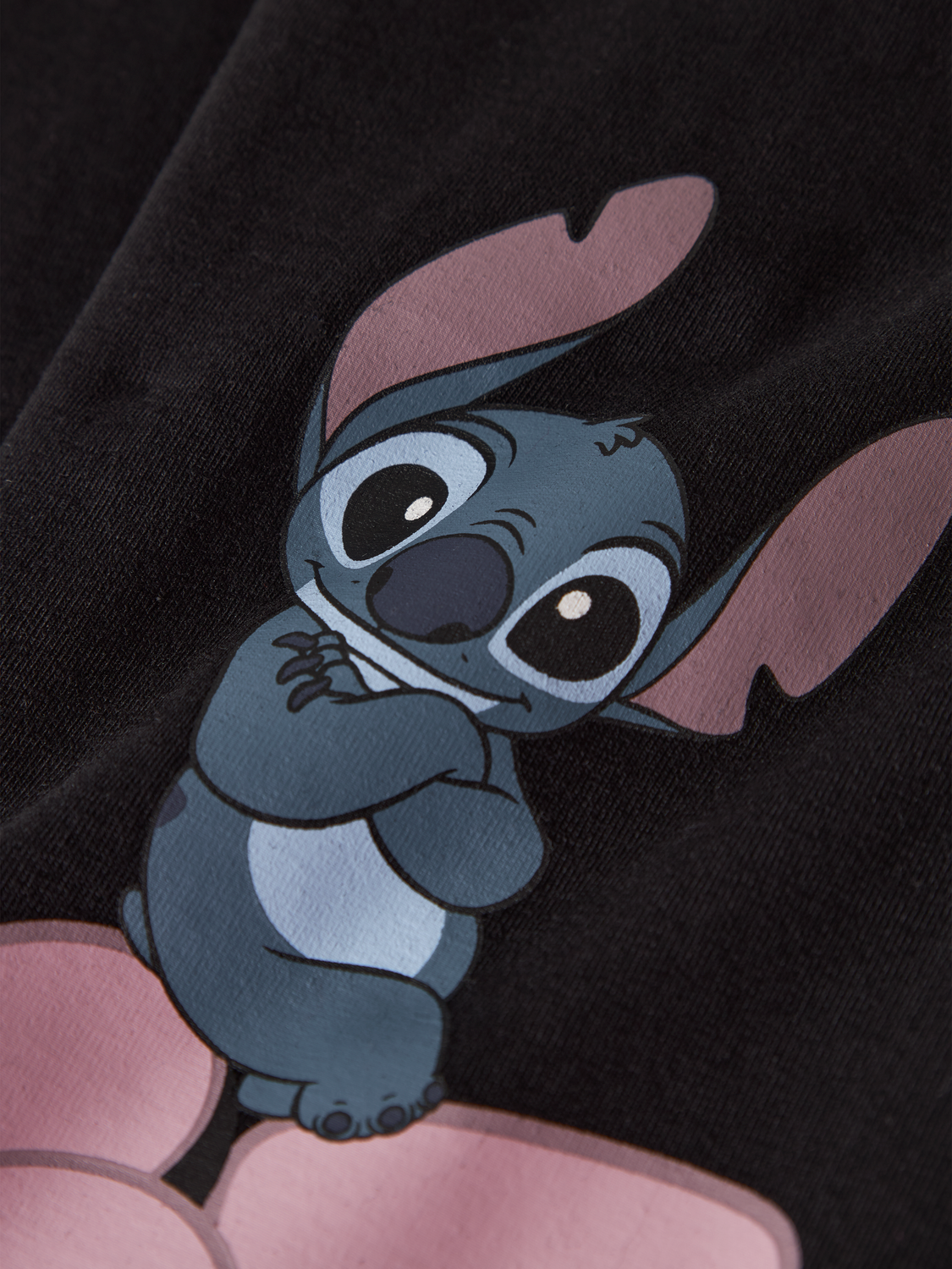 model_shot-front_full